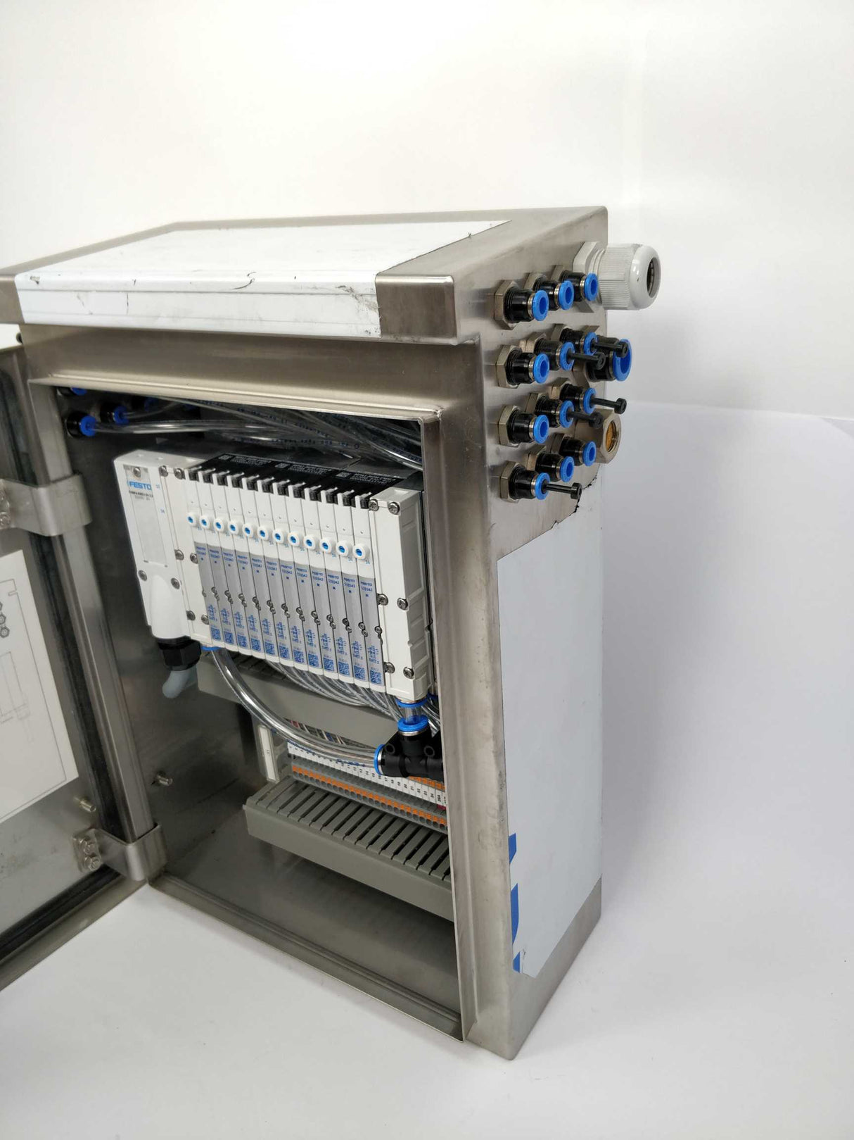 Festo MPA-S/MPA-F Valve Terminal mounted in STT Steel cabinet