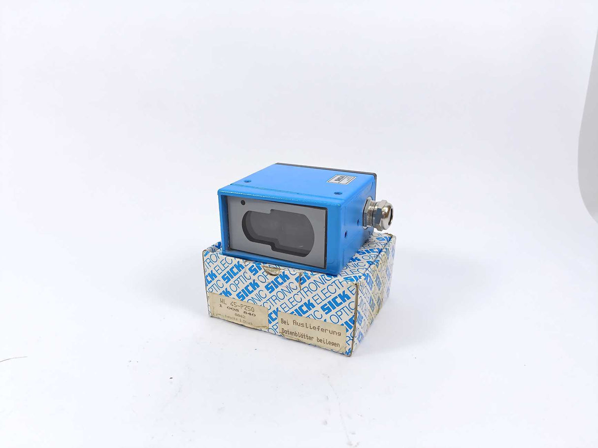 SICK WL45-P250 WL45-P250 Photoelectric Sensor