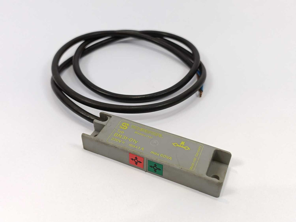 Schmersal BN31-01y Magnetic Sensor Model: BN 31-O1Y