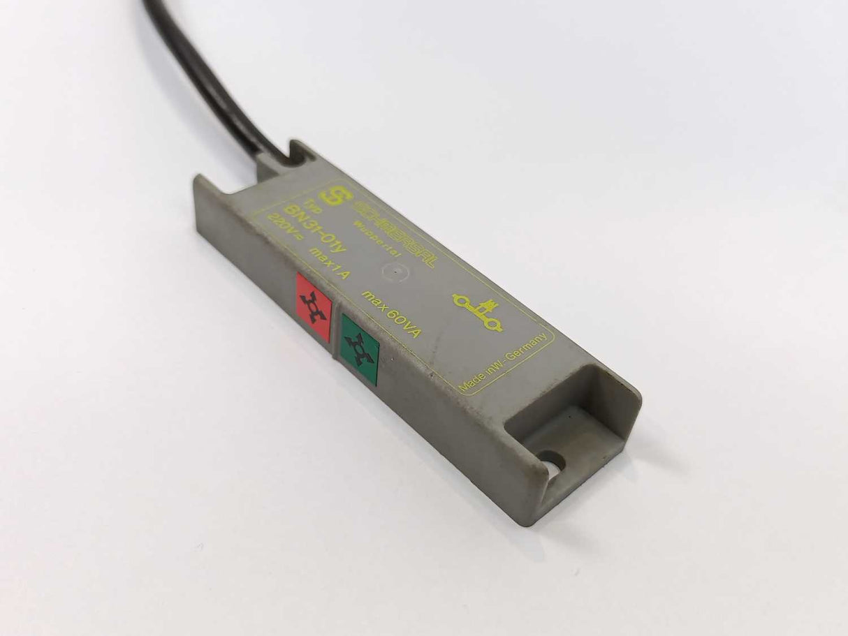 Schmersal BN31-01y Magnetic Sensor Model: BN 31-O1Y
