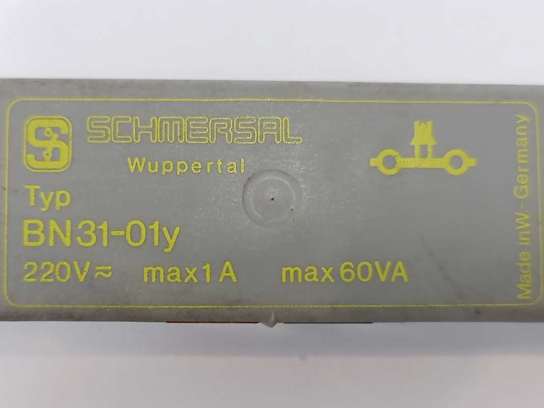 Schmersal BN31-01y Magnetic Sensor Model: BN 31-O1Y
