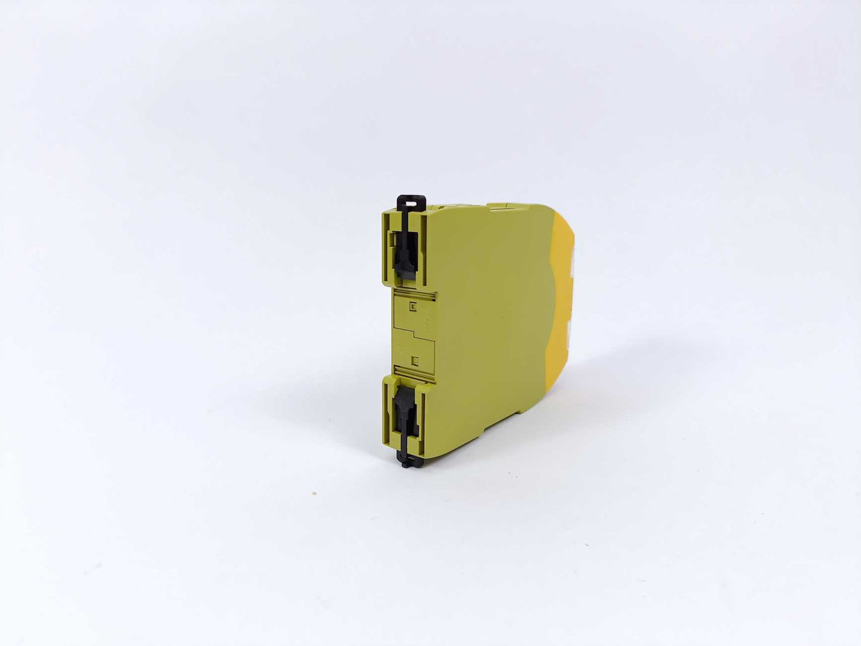 Pilz 772121 PNOZ m EF PDP Link Module Supply, configurable controller