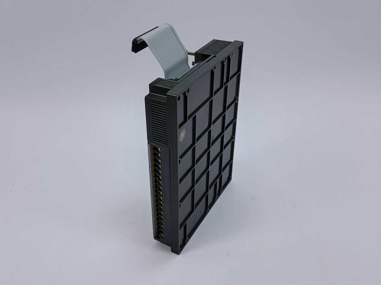 Mitsubishi AOJ2E-E56DR Programmable Controller w/ Extension Cable