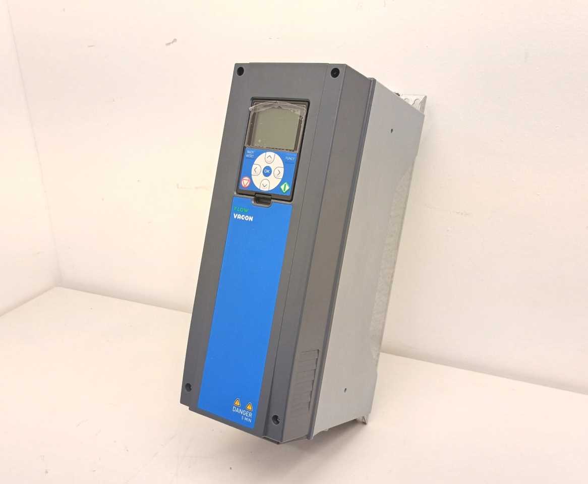 Vacon / Danfoss 135N7382 VACON 100 FLOW VACON0100-3L-0016-5