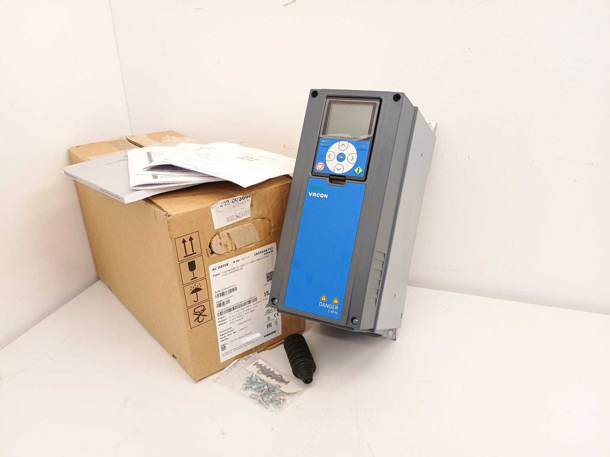 Vacon / Danfoss 135N7374 VACON 100 FLOW VACON0100-3L-0005-5-
