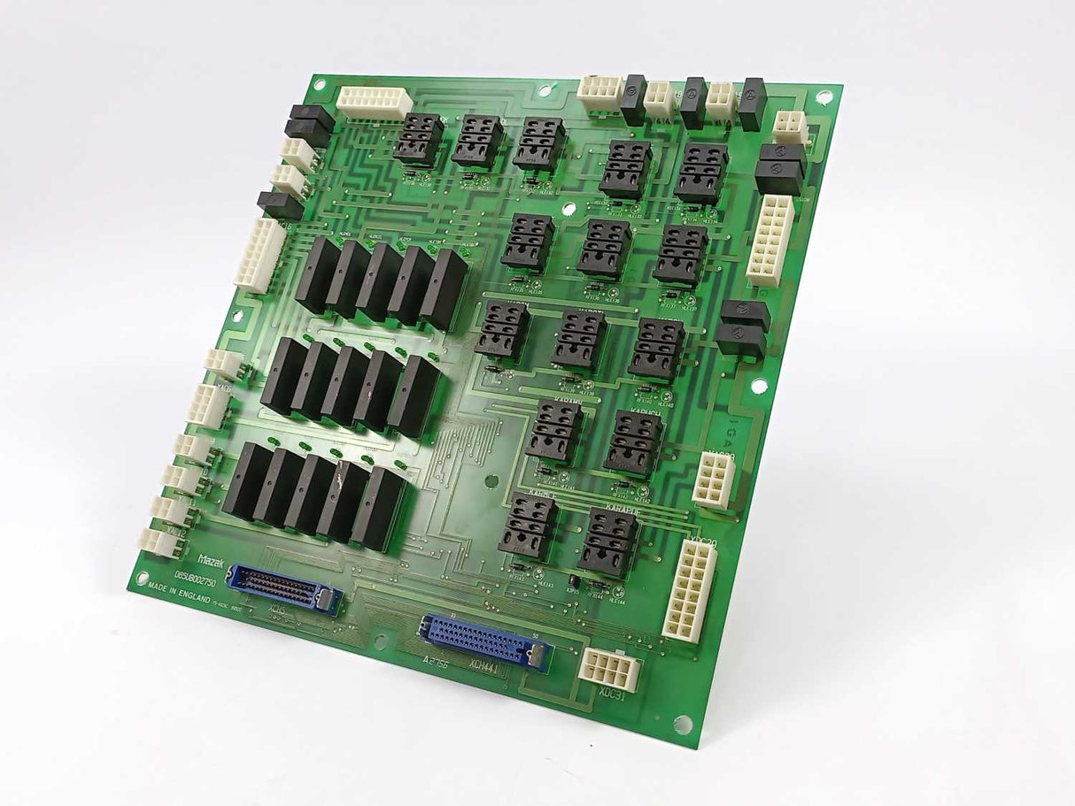 Mazak D65UB002750 Relay board
