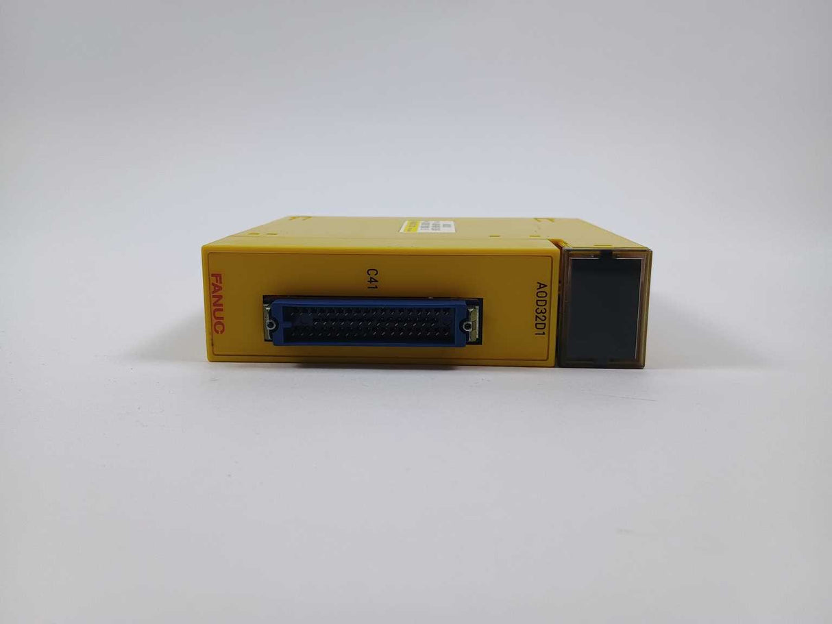 FANUC LTD A03B-0807-C156 32PT DC OUTPUT MODULE MDL AOD32D1
