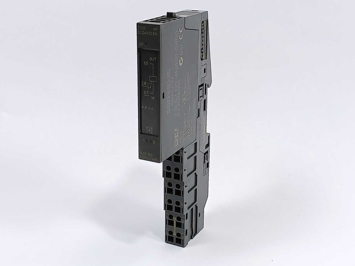 Siemens 6ES7132-4BB00-0AB0 Digital output module, SIMATIC S7