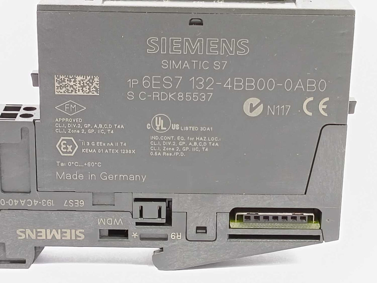 Siemens 6ES7132-4BB00-0AB0 Digital output module, SIMATIC S7
