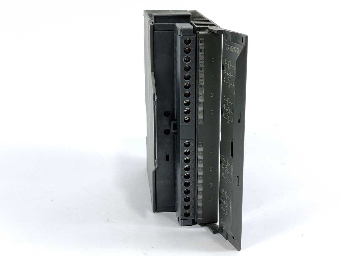 Siemens 6ES7322-1HF01-0AA0 SIMATIC S7-300, Digital Output SM 322