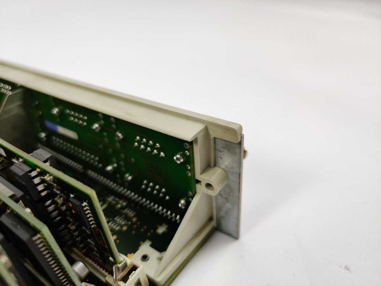 Siemens 6FC5357-0BB22-0AE0 SINUMERIK 840D/DE NCU 572.3, W:6FC5247-0AA11-0AA1