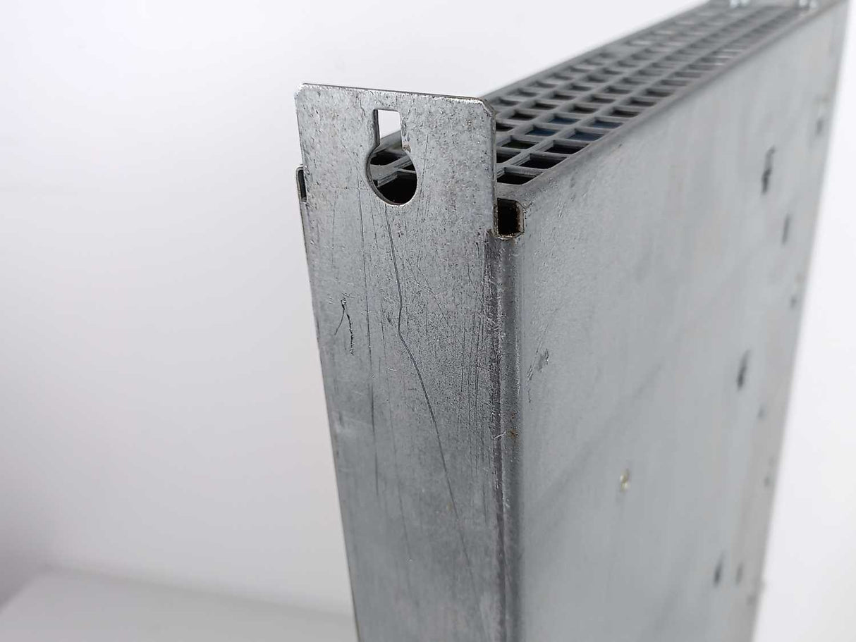 Siemens 6SN1130-1AA11-0CA0 SIMODRIVE 611-A feed module, 25/50 A