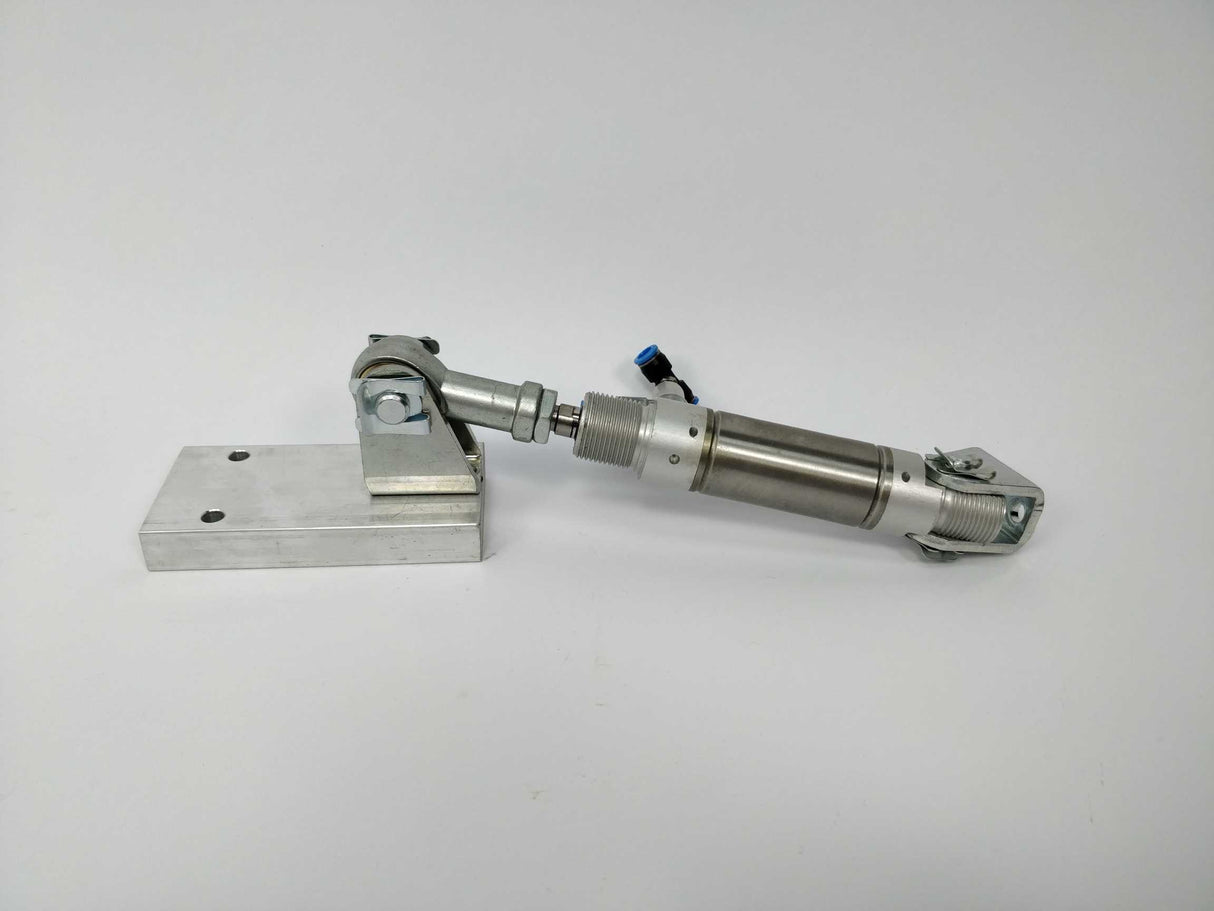Festo DSNU-25-20-PPV 193991 Standard cylinder with installation brackets