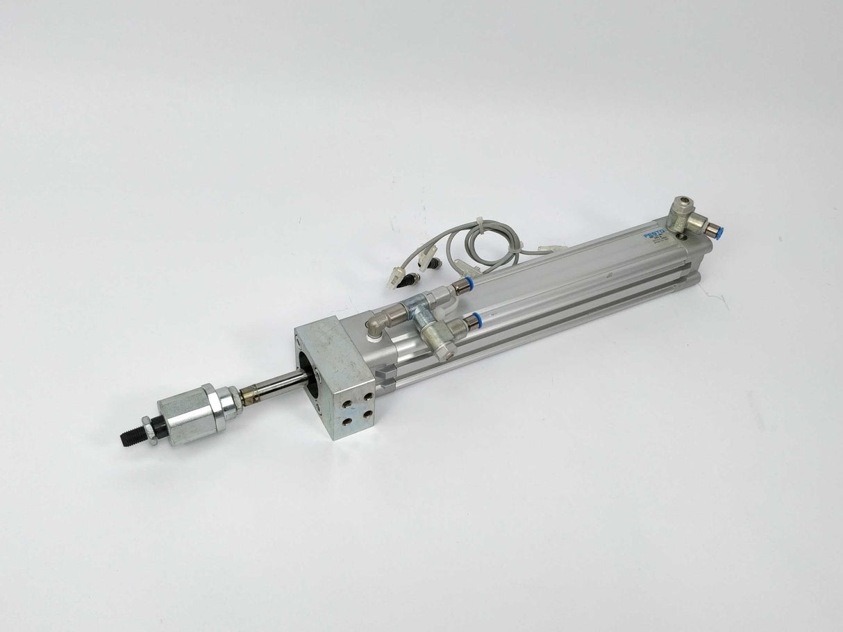 Festo 163312 DNC-32-200-PPV-A Standard cylinder with bracket