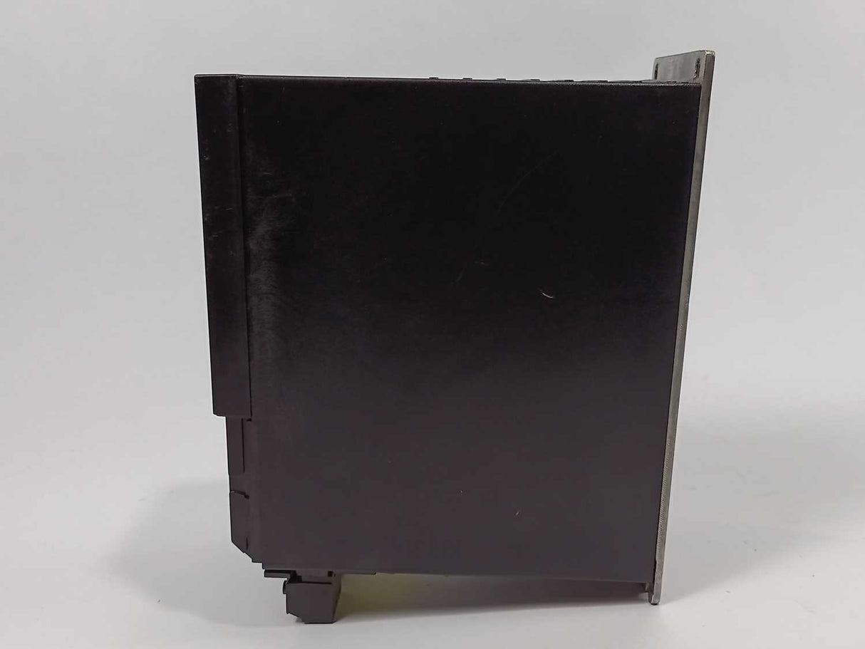 Danfoss VLT2807PS2B20STR1DBF00A00 VLT 2800, 195N0027 1.7kVa