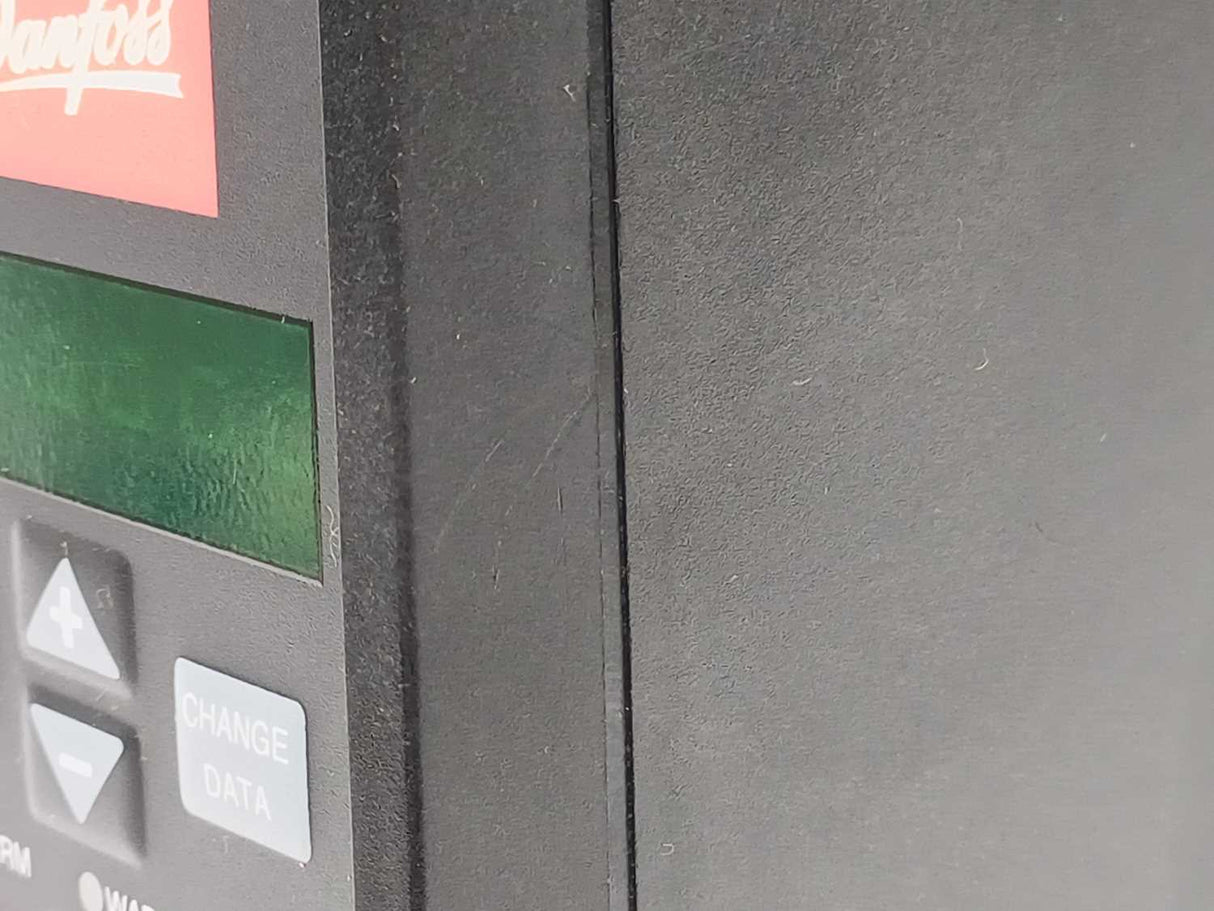 Danfoss VLT2803PS2B20SBR1DBF00A00C0 VLT 2800, 195N0004 0.9kVA