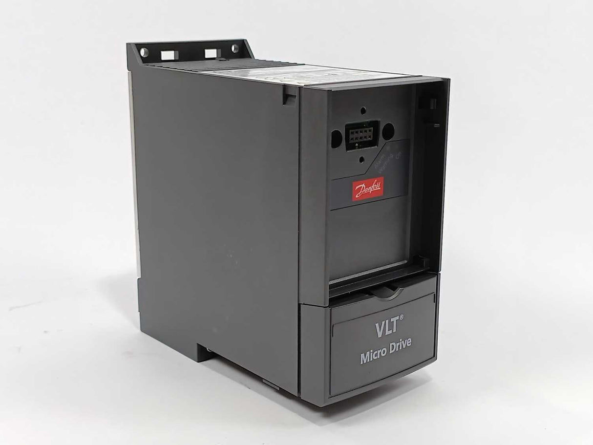 Danfoss 132F0017 VLT Micro Drive FC-051PK37T4E20H