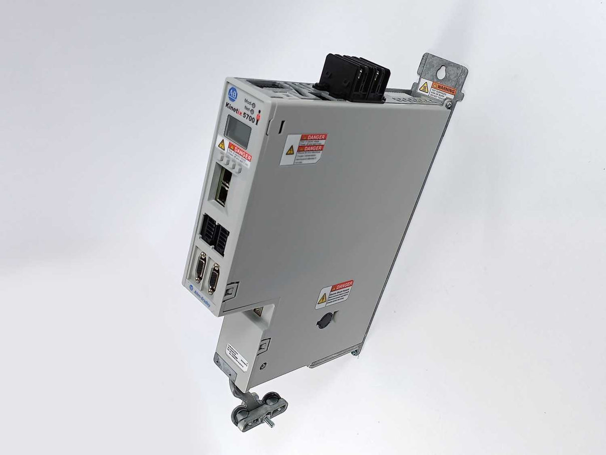 AB 2198-D012-ERS3 Ser.C, Bulletin 12.5A Dual Axis Inverter