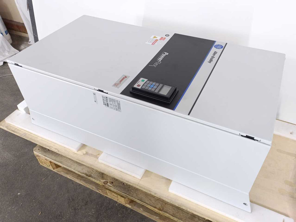 AB 20G1AGC140JA0NNNNN Ser. A, AC Drive 400VAC, 3Phase, 140A, 75kW