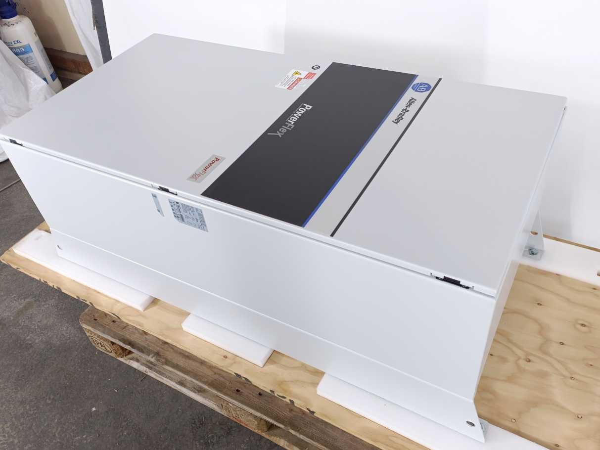 AB 20F1AGC104JN0NNNNN Ser. A. AC Drive 400VAC, 3Phase, 104A, 55kW