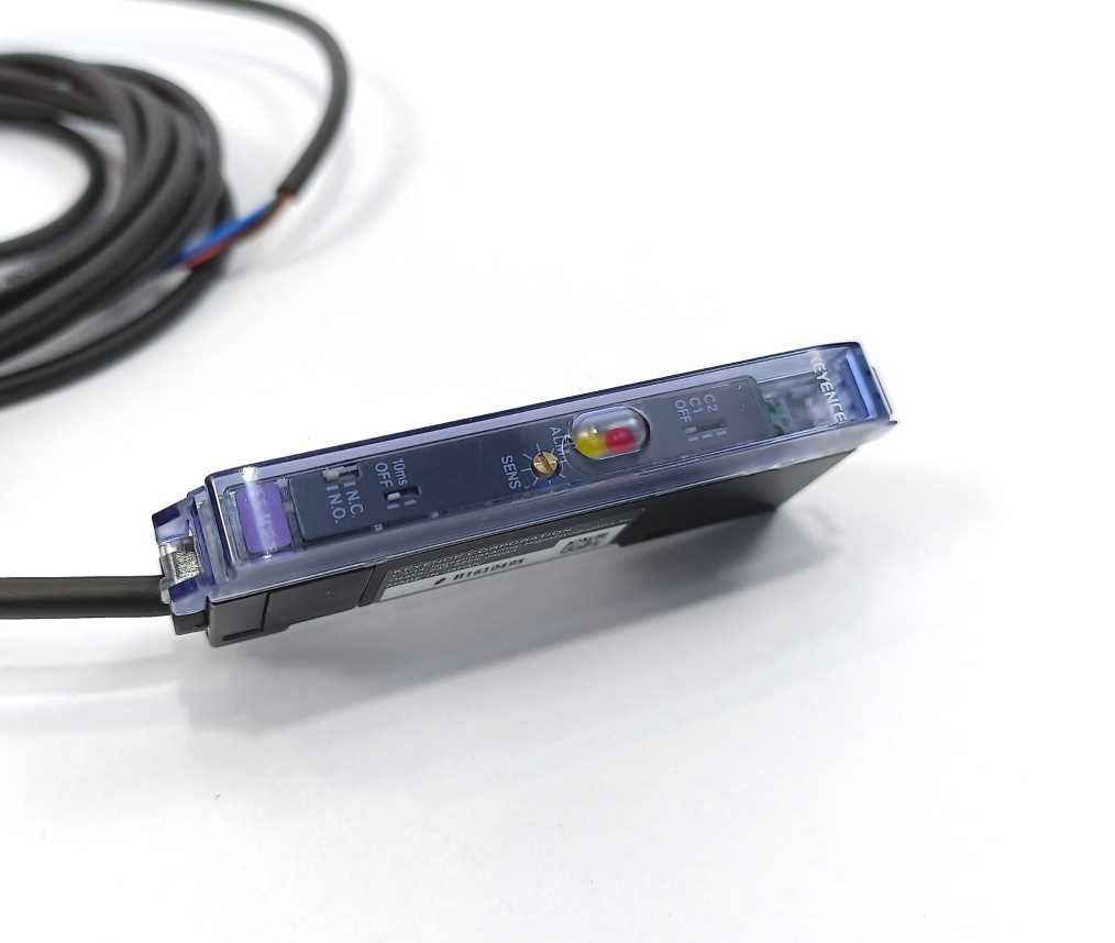 KEYENCE  ES-M1P Separate-aplifier Proximity Sensor