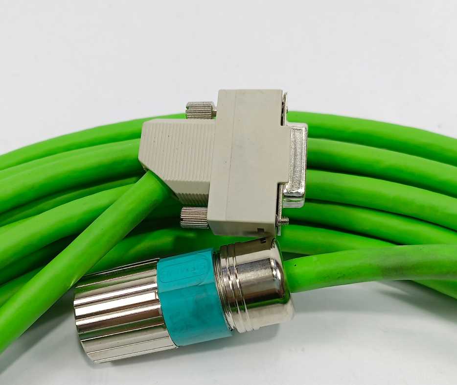 Siemens 6FX8002-2CA11-1BA0 A5E02406018-A1 800 Plus Motion-Connect Cable