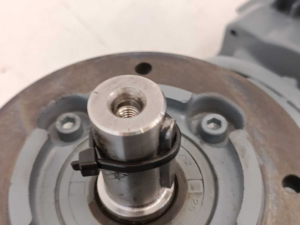 SEW-EURODRIVE  SF37 DRN71MS4/IS Gear motor i: 43,68