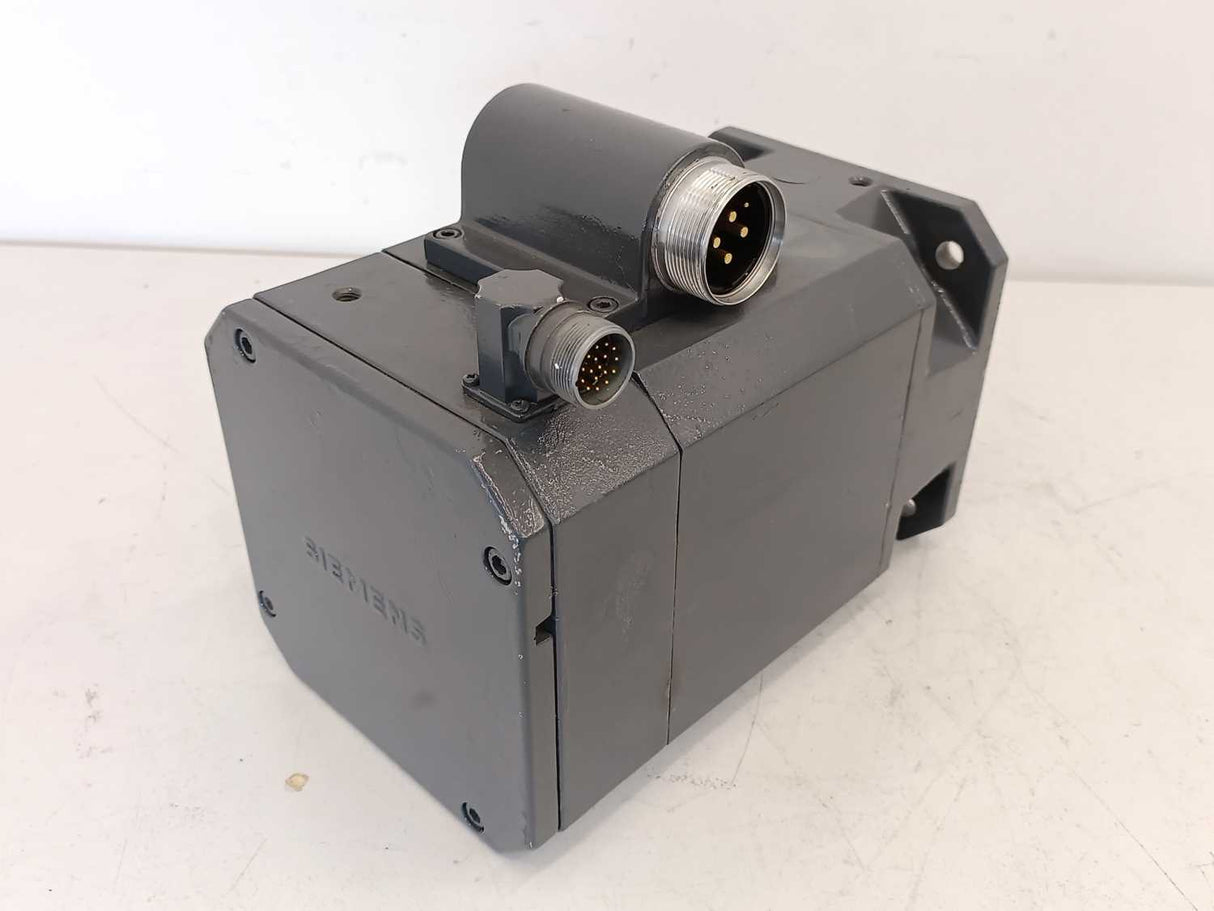 Siemens 1FT6082-8AH71-2AA2 SIMOTICS S synchronous servo motor 1FT6