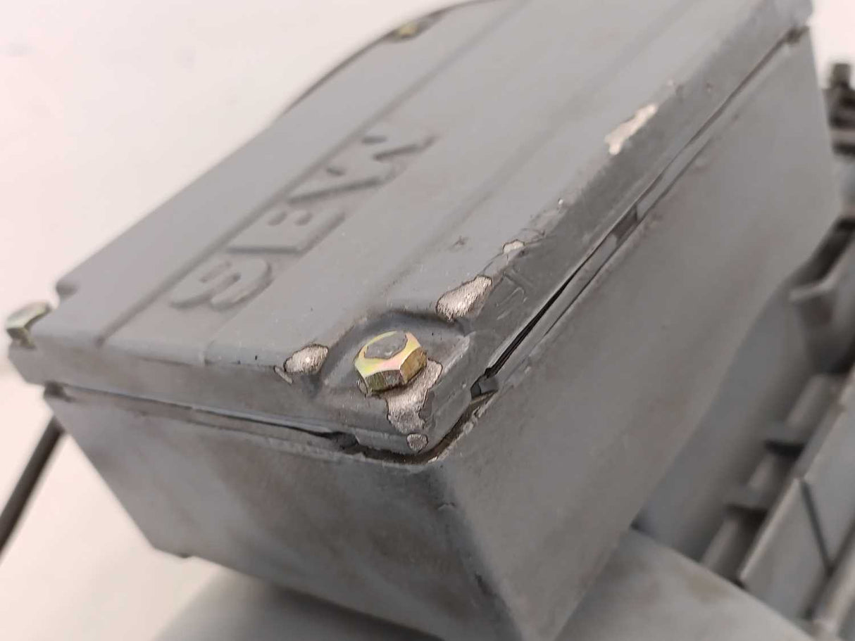 SEW-EURODRIVE  DFT90L4/BMG/HR/AS3H GEAR MOTOR