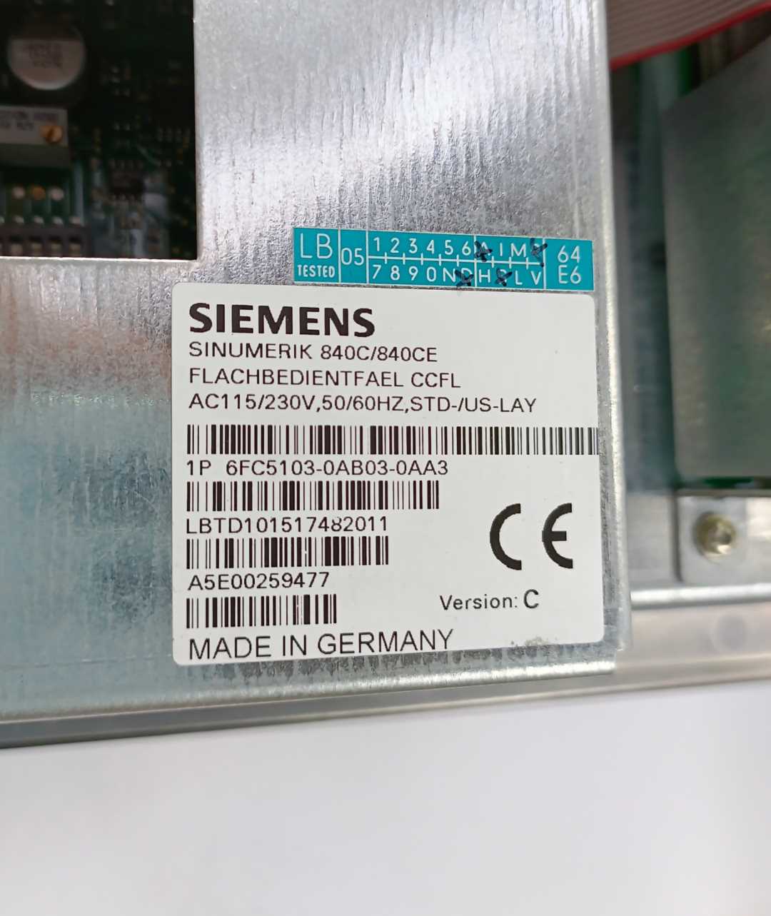 Siemens 6FC5103-0AB03-0AA3 SINUMERIK 840C/840CE 19" flat operator panel