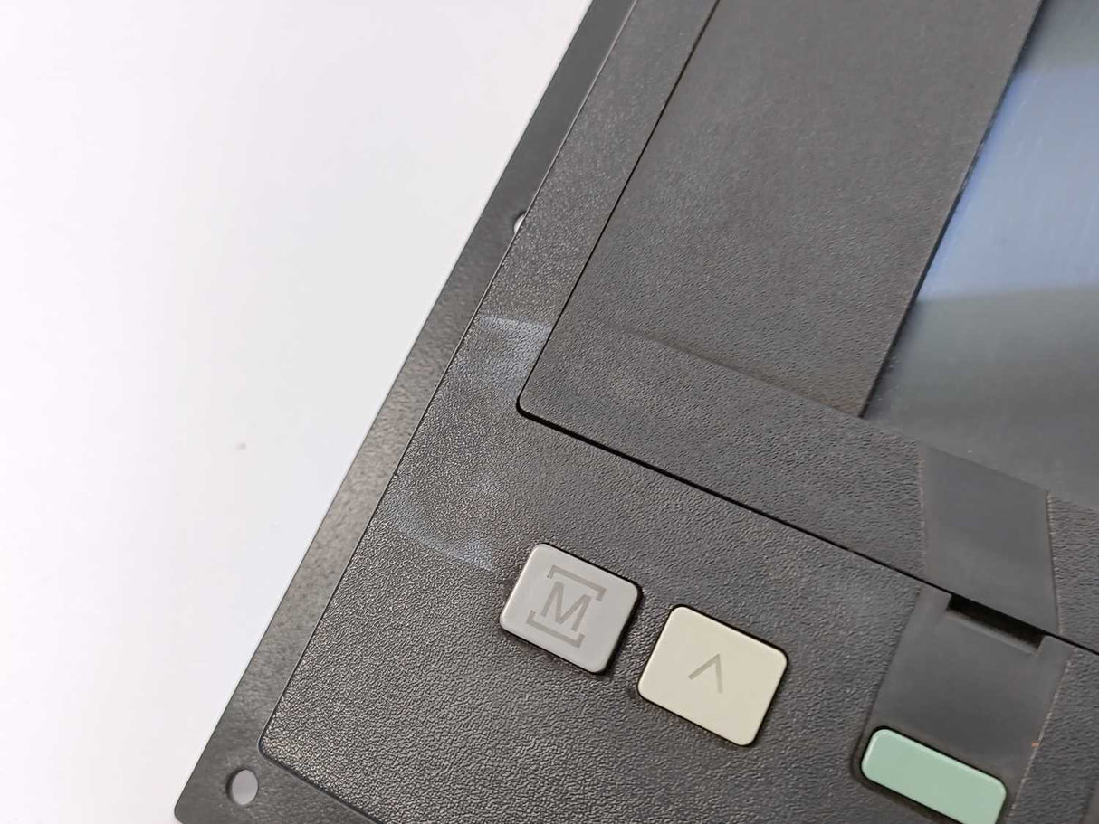 Siemens 6FC5203-0AB11-0AA2 SINUMERIK 840D Flat Operator Panel