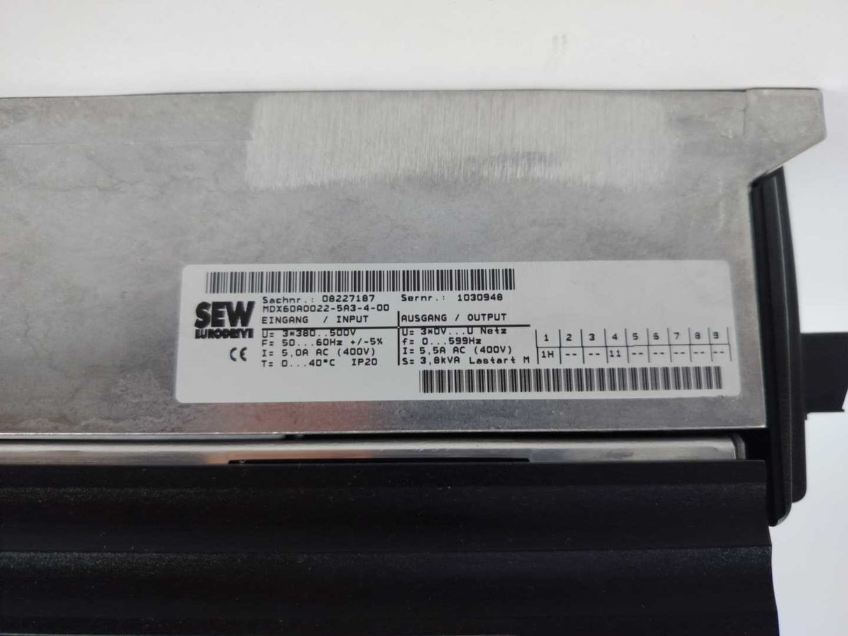 SEW-EURODRIVE  MDX61B0022-5A3-4-00 Inverter Drive W/ MDX60A0022-5A3-4-00