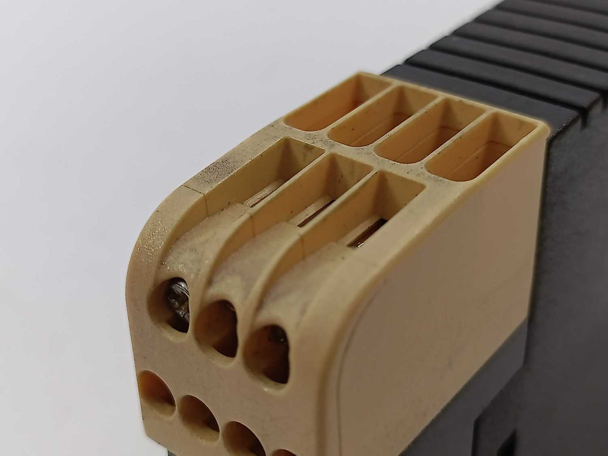 ABB / Jokab Safety 2TLJ020052R1000 VITAL 1 Safety Unit 24 VDC.