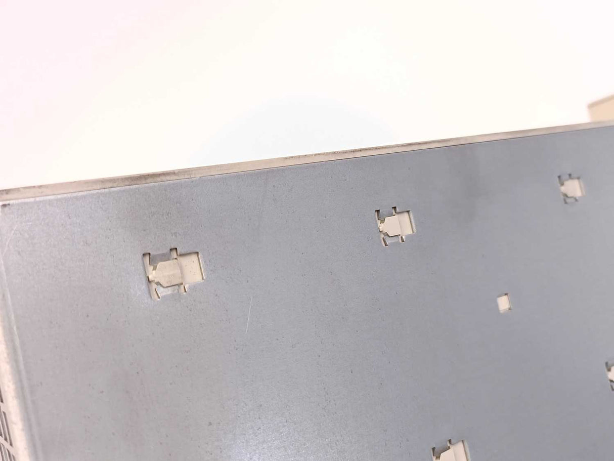 Siemens 6FC5247-0AA00-0AA3 SINUMERIK 840D/DE enclosure for electronic control