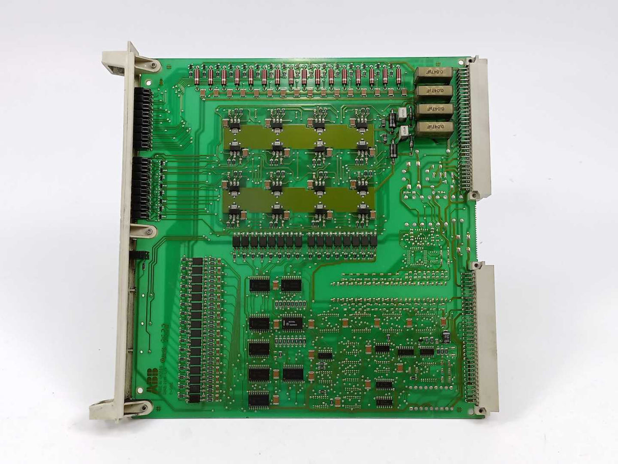 ABB 3HAB 2214-8/4 Digital I/O Board