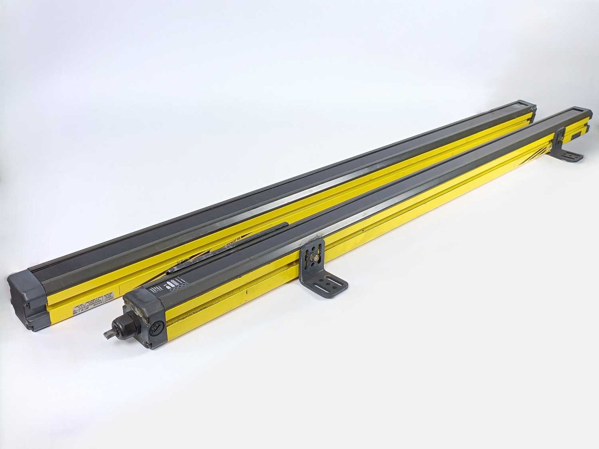 Jokab Safety JSC-30-1050 Safety Light Curtains
