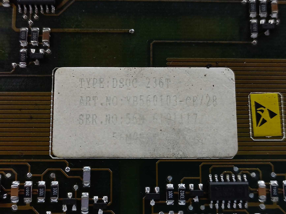 ABB DSQC236T YB560103-CE/28 Robotic Servo Drive Unit