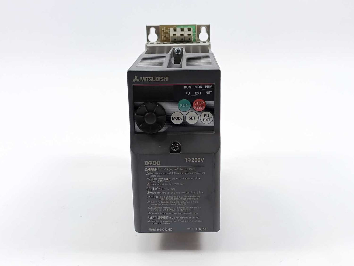 Mitsubishi D700-SC FR-D720S-042-EC 200V