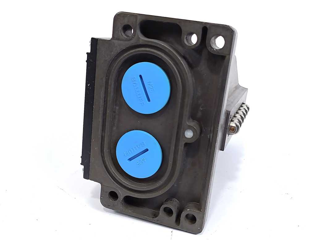 BALLUFF LR50067 BNS819-06-R12-100-10-FD DIN 43697