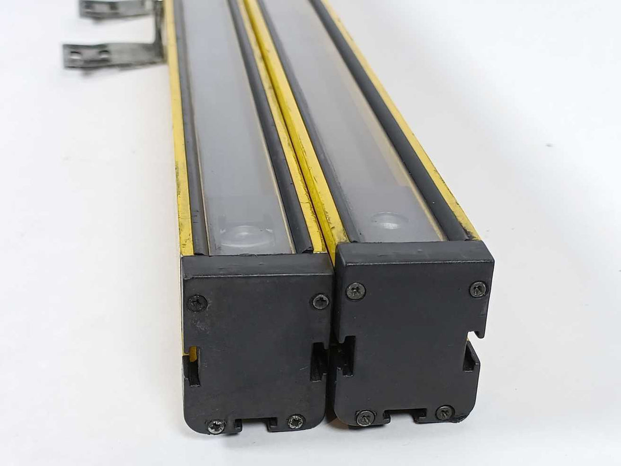 ABB / Jokab Safety F4-KL2-500 Safety Light Grids