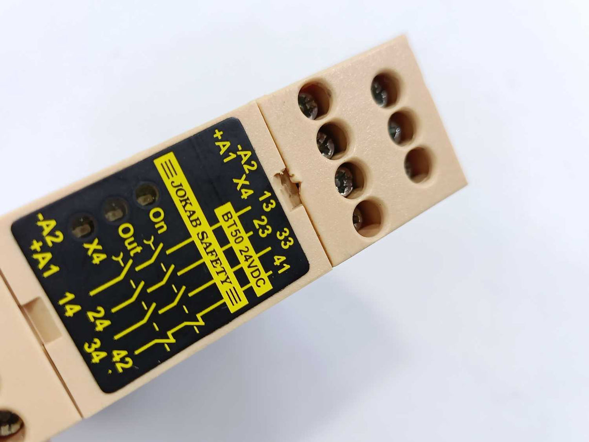 Jokab Safety BT50 Safety Relay 24VDC