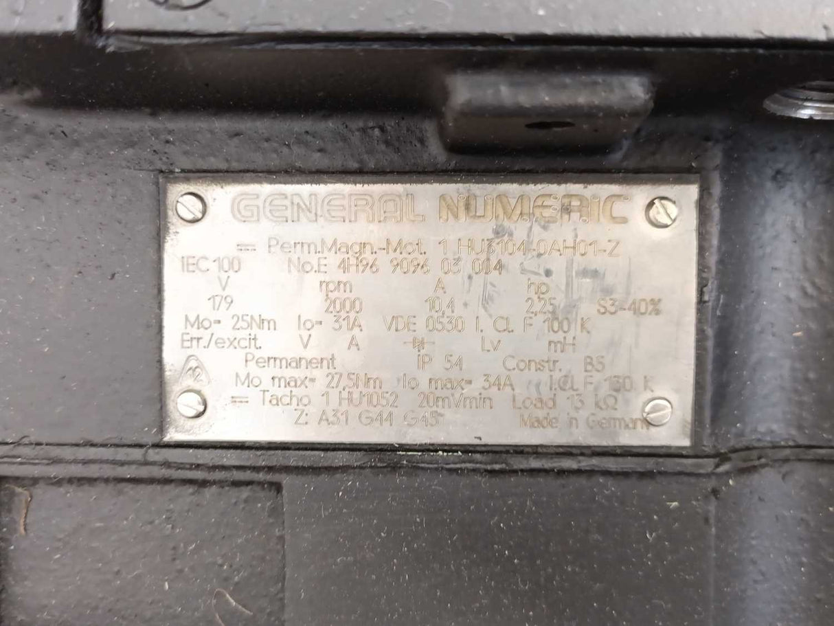 General Numeric / Siemens 1HU3104-0AH01-Z Water Cooled DC Servomotor