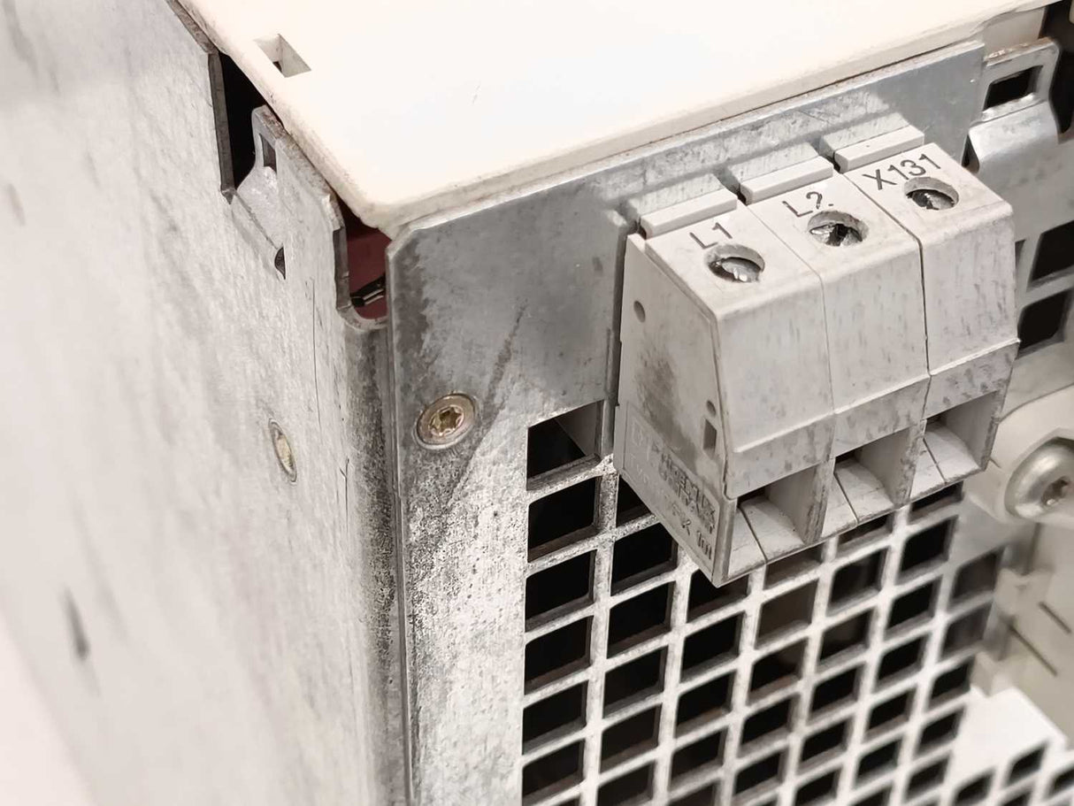 Siemens 6SN1145-1BB00-0FA1 Simodrive E/R Modul 400A 120/156kW