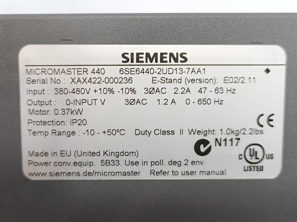 Siemens 6SE6440-2UD13-7AA1 MICROMASTER 440