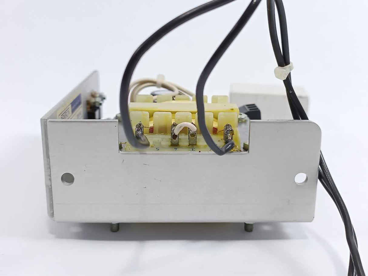 BENTRON POWER D-12/1 Power Supply 110/120 - 220/240VAC