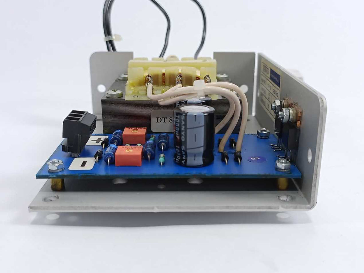 BENTRON POWER D-12/1 Power Supply 110/120 - 220/240VAC