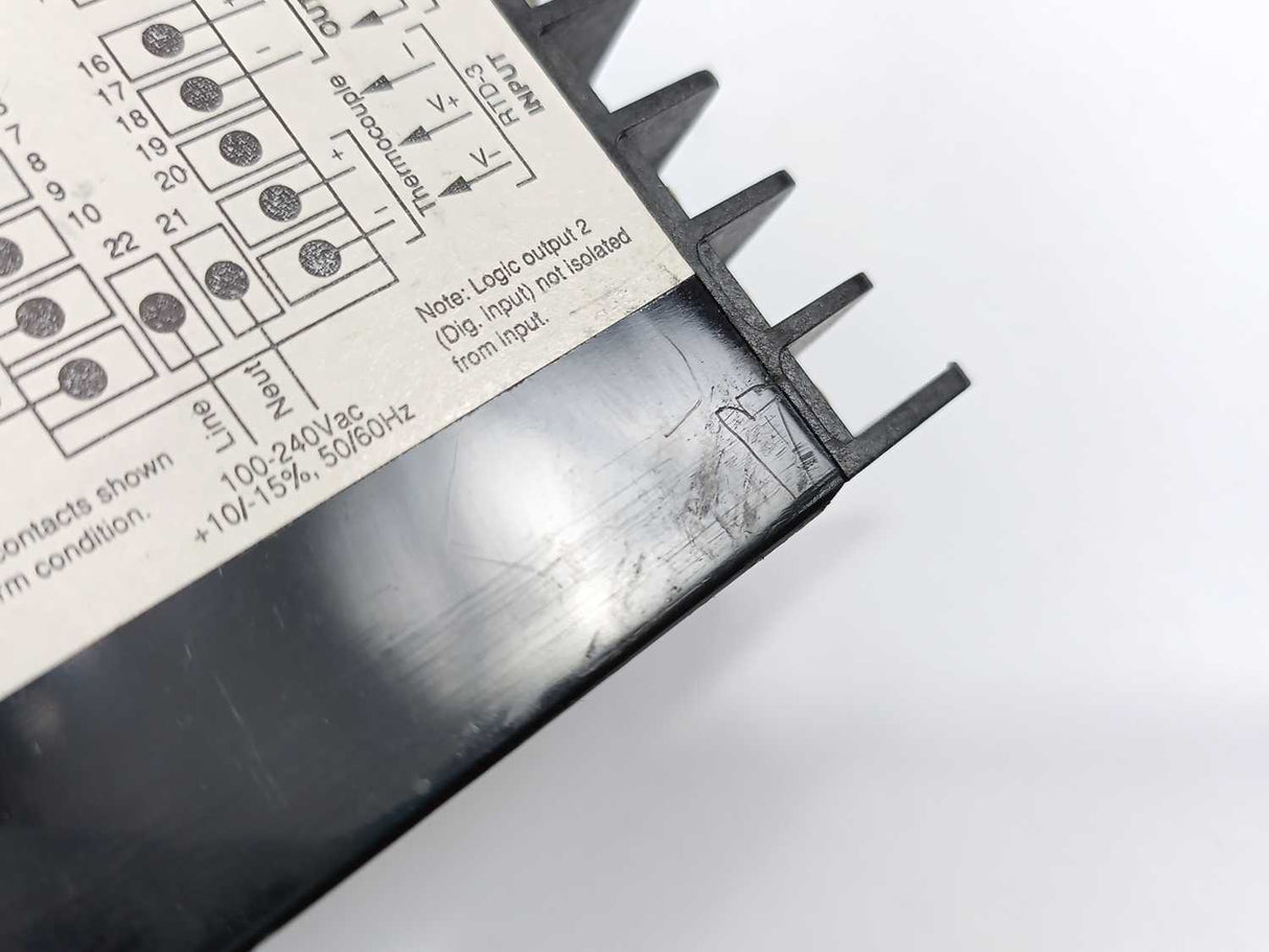 Eurotherm 94 Temperature Controller 100-240V AC 2A