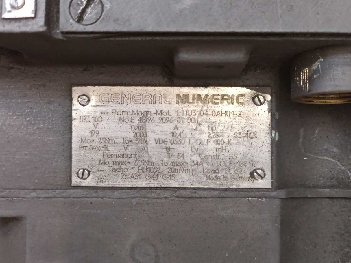 General Numeric / Siemens 1HU3104-0AH01-Z Water Cooled DC Servomotor