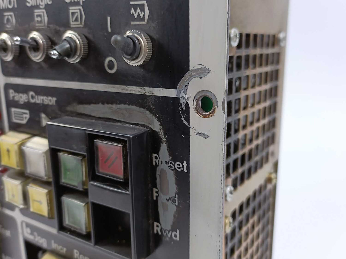 Siemens 548 021.9010.01 SINUMERIK System 8 Operator Panel