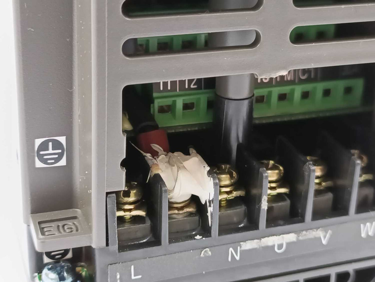 FVRC9S FVRO.4C9S-7EN FVRC9S Inverter